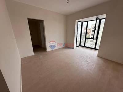 شقة 3 غرف نوم للايجار في 6 أكتوبر، الجيزة - dc32955c-542c-42fa-bfad-7cb4f86f1ee8. jfif. jpg