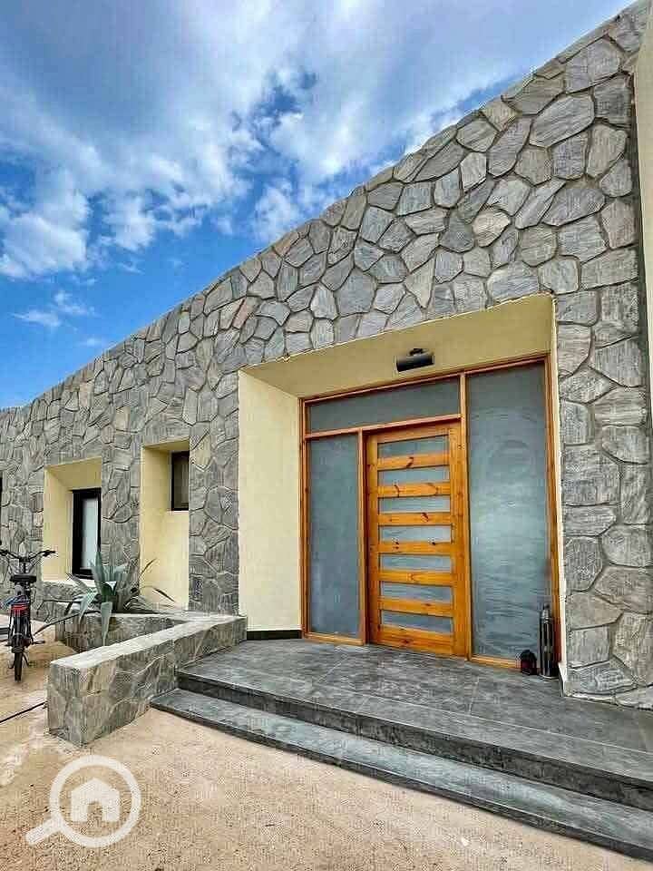 12 490779673_1603876176978401_2137086941615627337_n. jpg