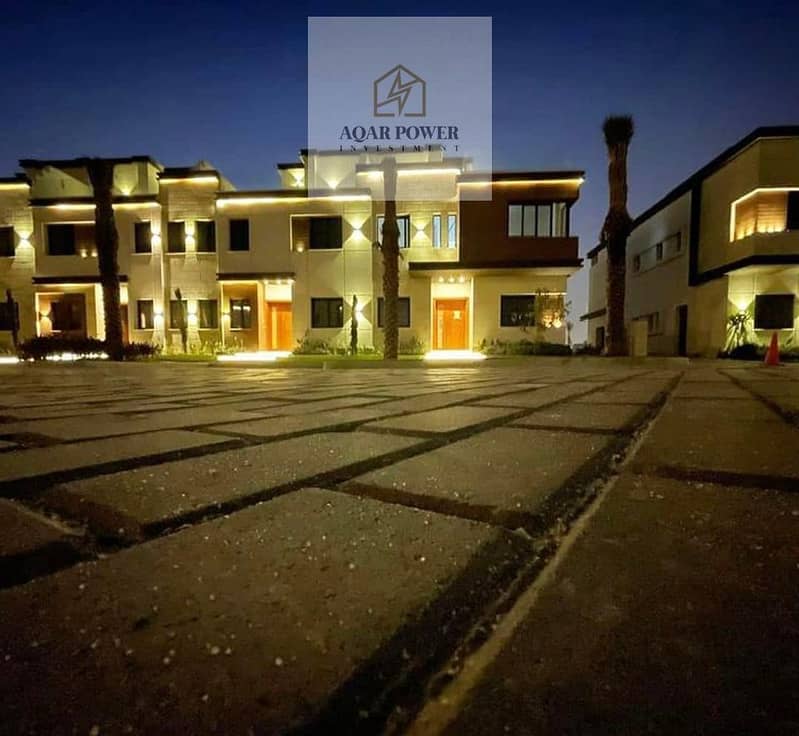 9 5b7fc2b1-5a5e-4158-b6db-2e31b1375edc. jpg