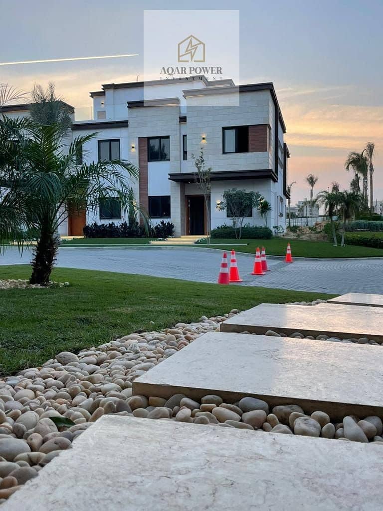 12 a06e855f-3685-4958-b096-8e5c9bf8fb77. jpg