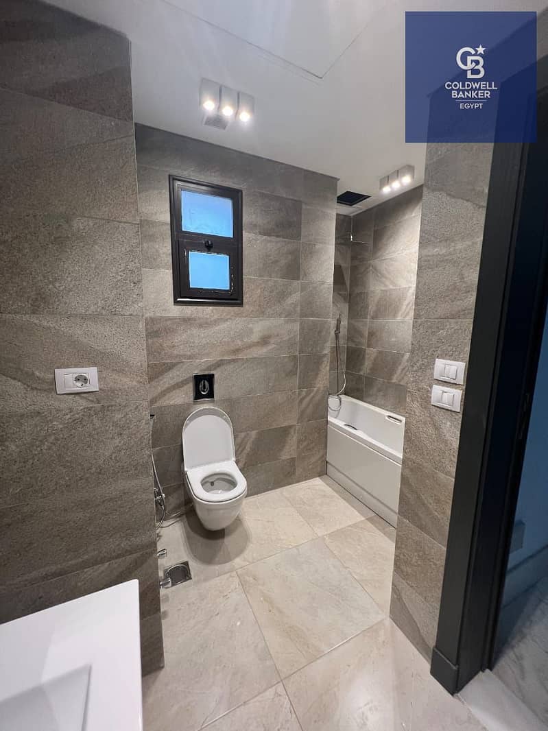 12 WhatsApp Image 2025-11-23 at 14.16. 16_4251658f. jpg