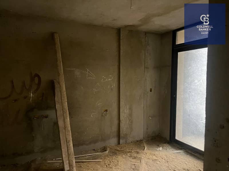 12 WhatsApp Image 2025-11-23 at 15.23. 44_f77959af. jpg