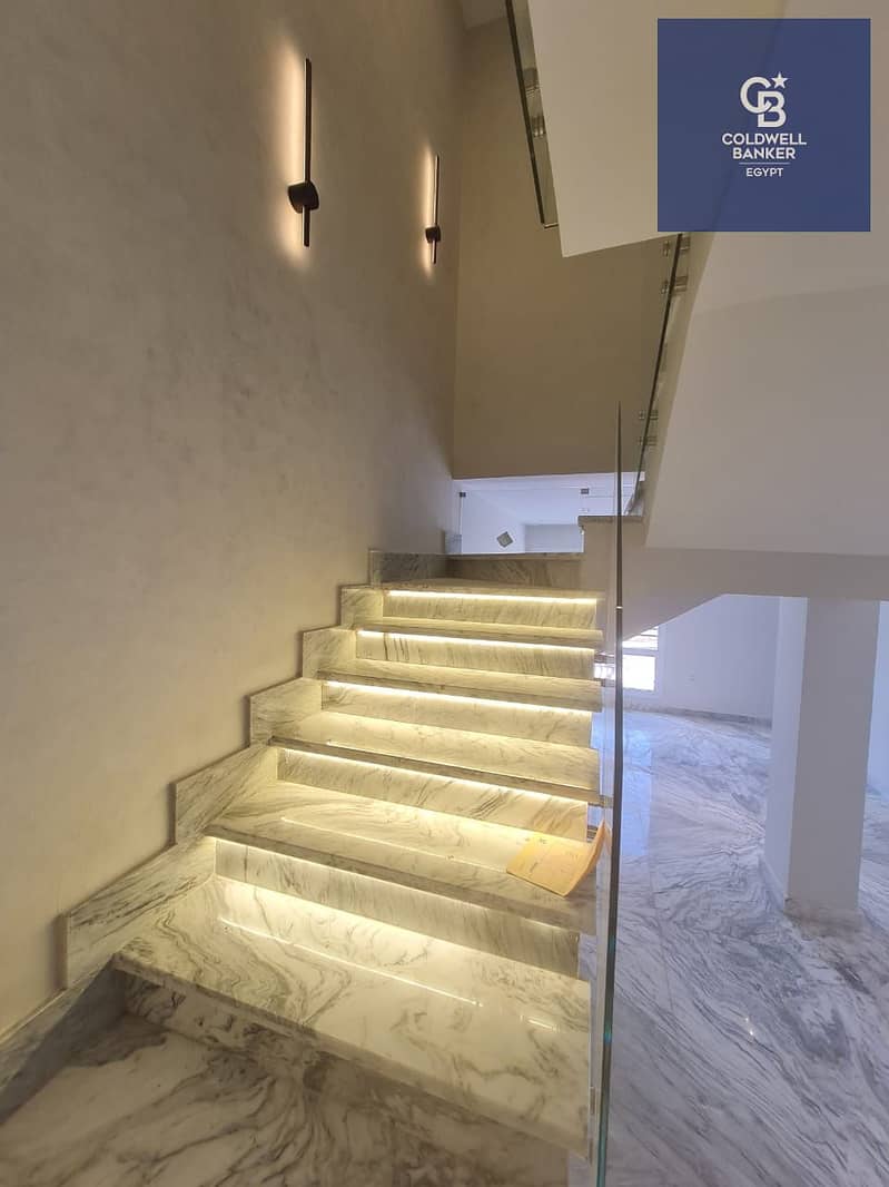 13 WhatsApp Image 2025-11-24 at 17.49. 40_e8a600c9. jpg