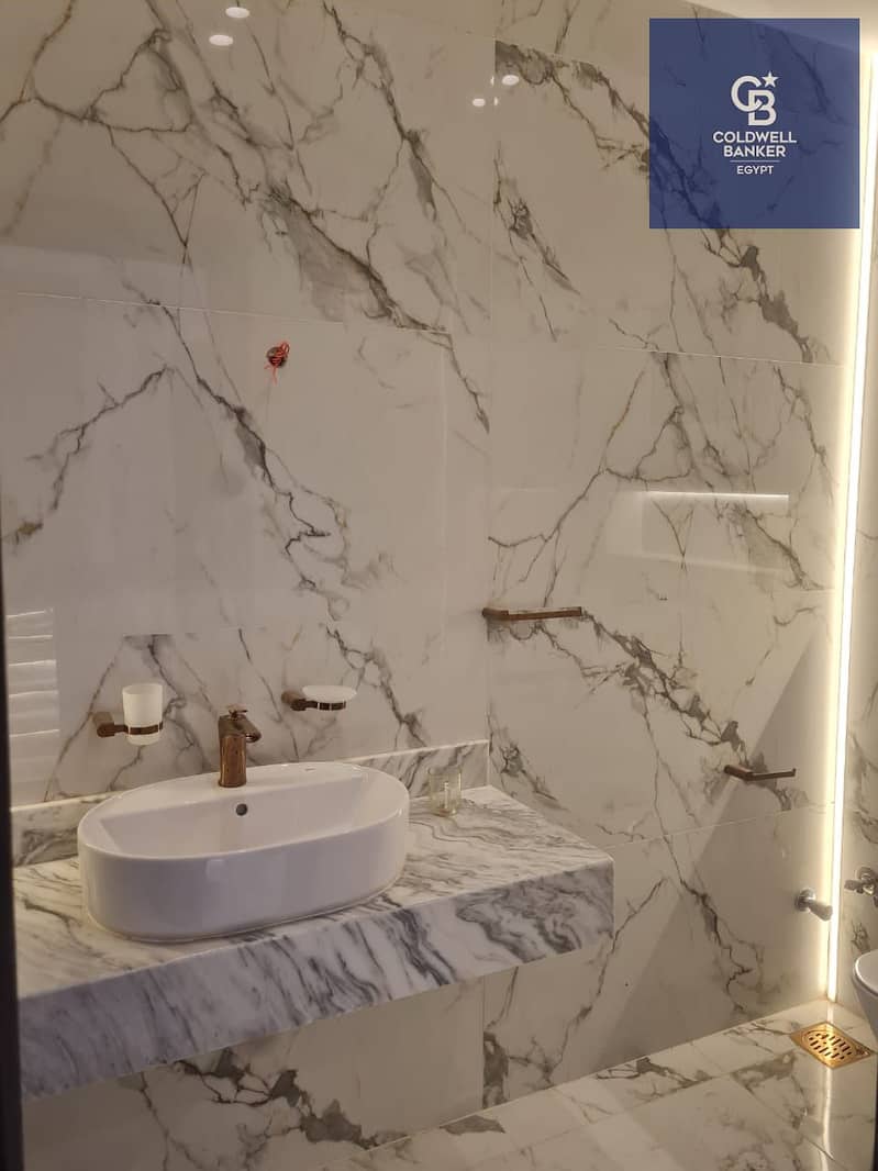 17 WhatsApp Image 2025-11-24 at 17.49. 40_dd03104e. jpg