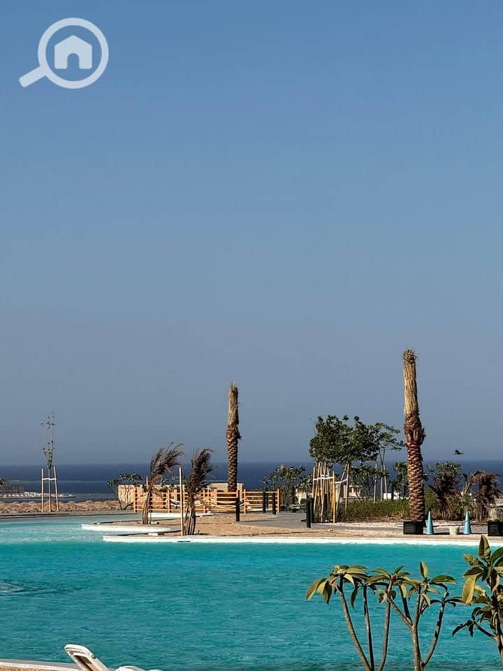 6 557978285_122154452666606769_1668283460233230478_n. jpg