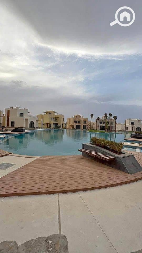 8 568483272_822885403821973_1828855403379000621_n. jpg