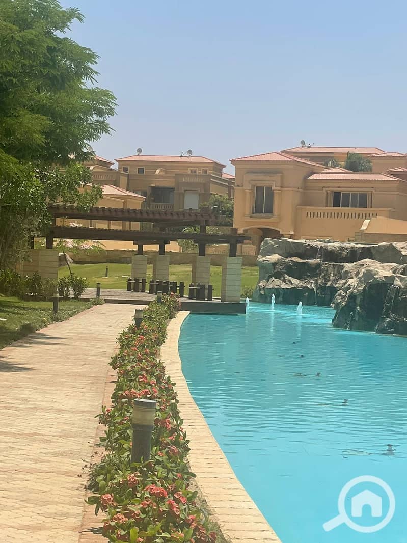 10 488710380_4057278434556876_8287256322868716297_n. jpg