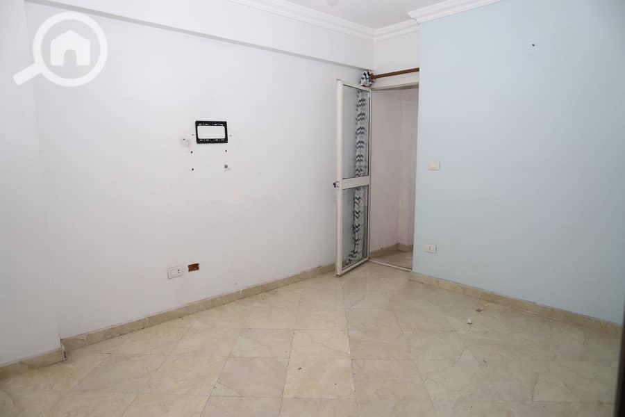 4 WhatsApp Image 2025-11-24 at 6.05. 37 PM (1). jpeg