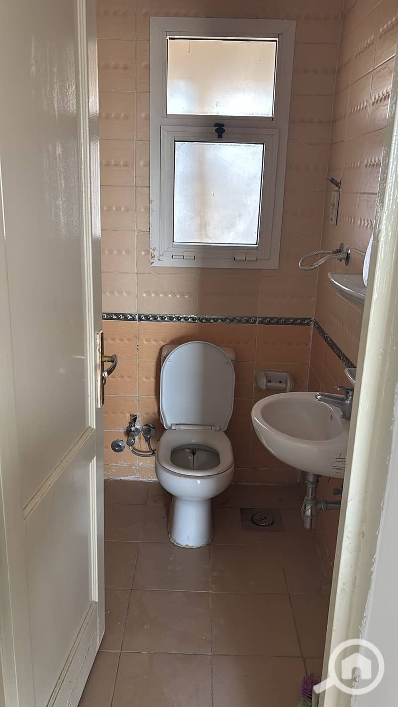 7 WhatsApp Image 2025-11-24 at 9.40. 48 PM (2). jpeg