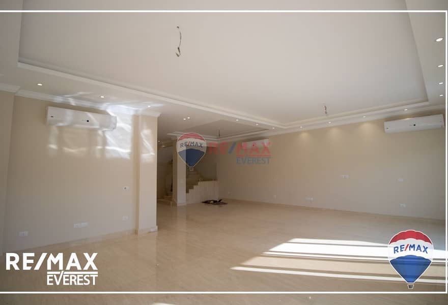 3 39855f17-22f7-44c1-b4e6-aa2a1b9da07d. jpg