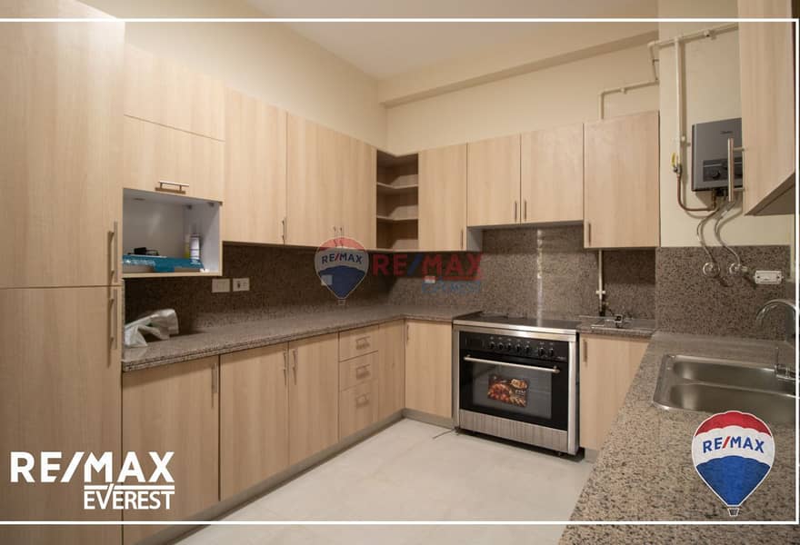 10 95081cd2-0b2c-407f-95e1-727222b104c4. jpg