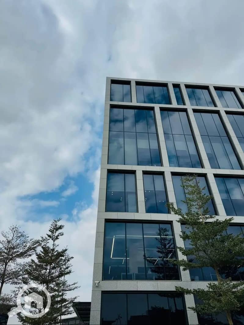 10 WhatsApp Image 2025-11-19 at 7.16. 19 PM. jpeg