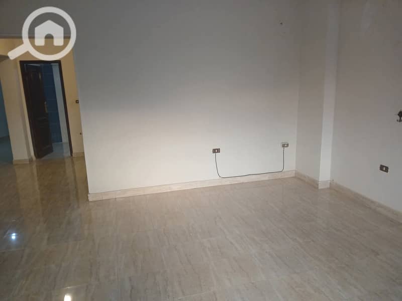 3 f1bf29d7-60d2-459c-8779-44a95a6ebb48. jpg