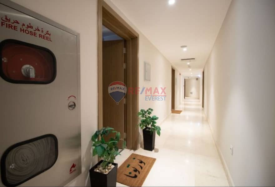 3 0eb0f19b-c33b-4cde-8b09-8b9e7616d7bb. jpg