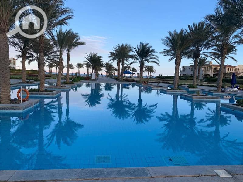 8 FB_IMG_1764014020114. jpg