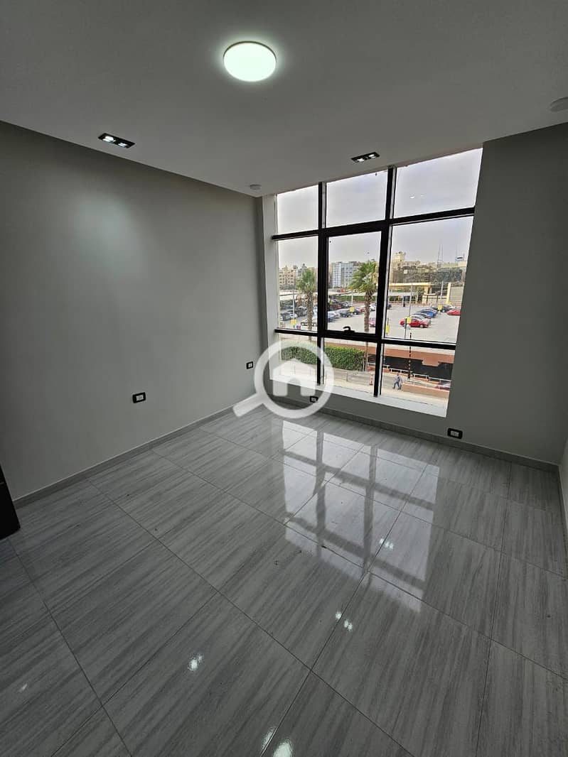 5 WhatsApp Image 2025-11-15 at 3.48. 37 PM. jpeg