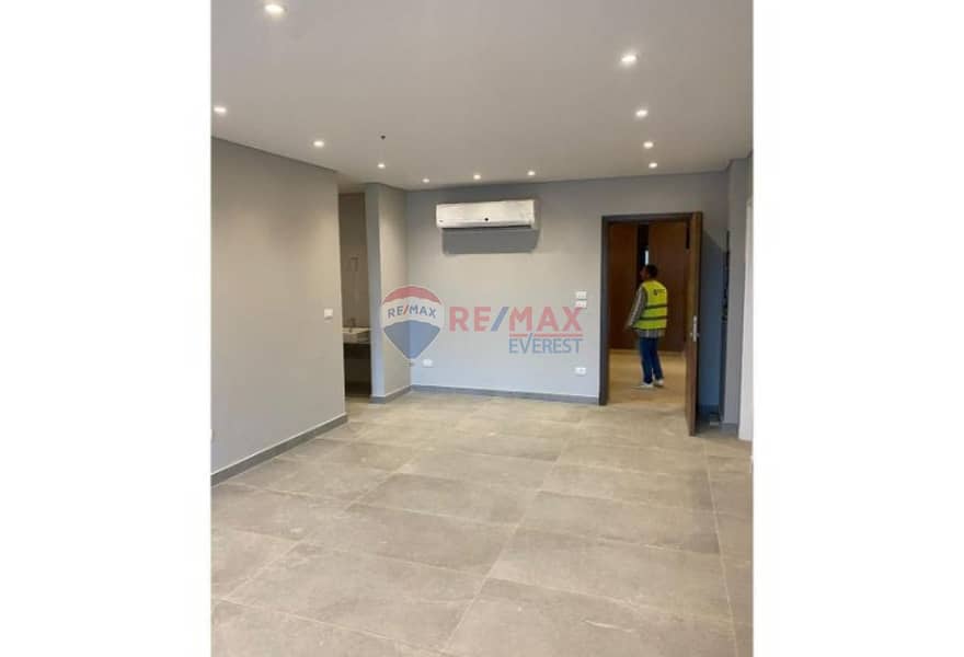 5 1a09501c-b385-43df-a559-04a06afd74f9. jpg