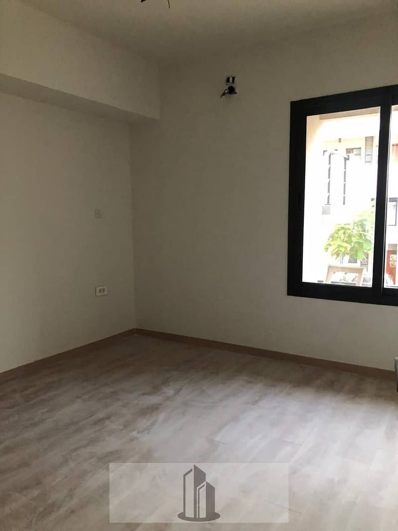 10 WhatsApp Image 2025-11-24 at 1.14. 56 PM. jpeg