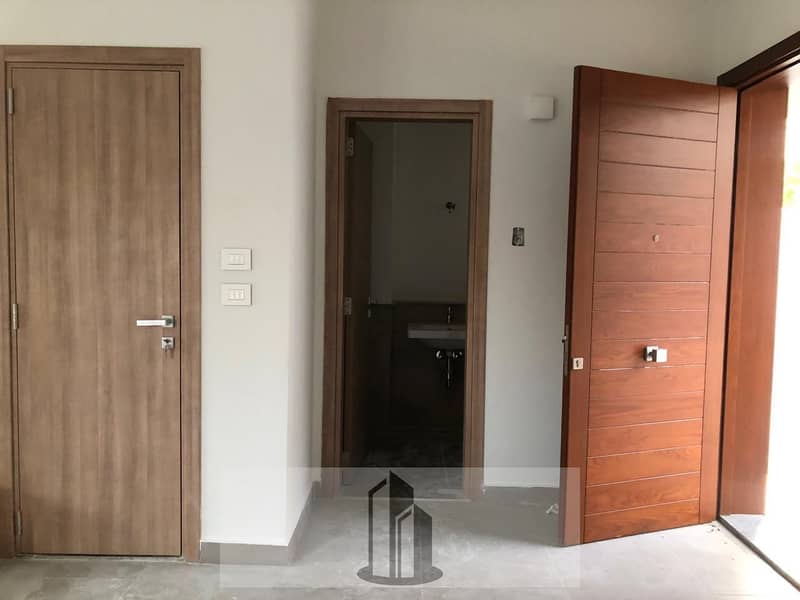 11 WhatsApp Image 2025-11-24 at 1.14. 53 PM (1). jpeg