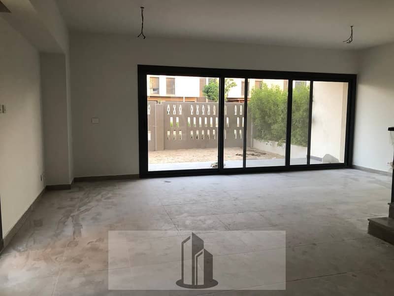 12 WhatsApp Image 2025-11-24 at 1.14. 53 PM. jpeg