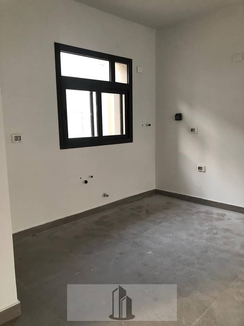 14 WhatsApp Image 2025-11-24 at 1.14. 50 PM. jpeg