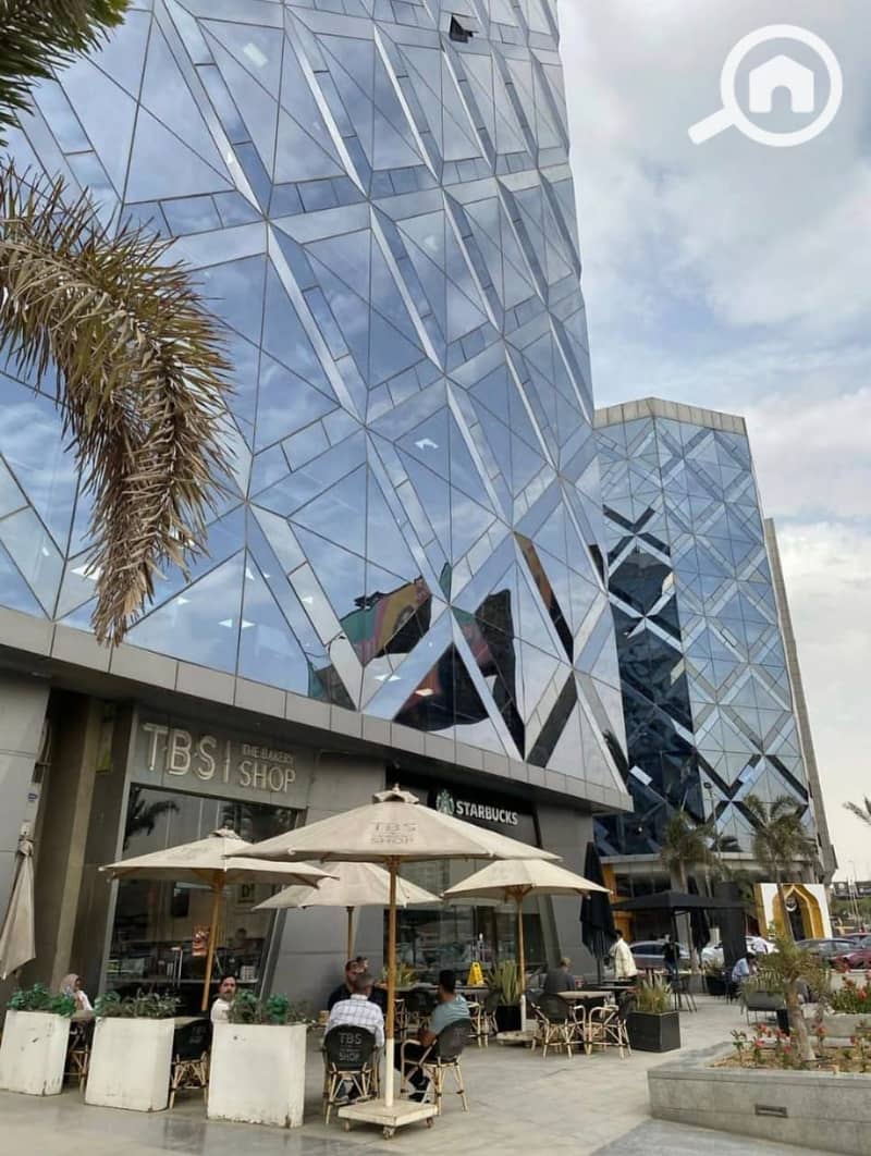 4 WhatsApp Image 2025-10-30 at 3.00. 48 PM (3). jpeg