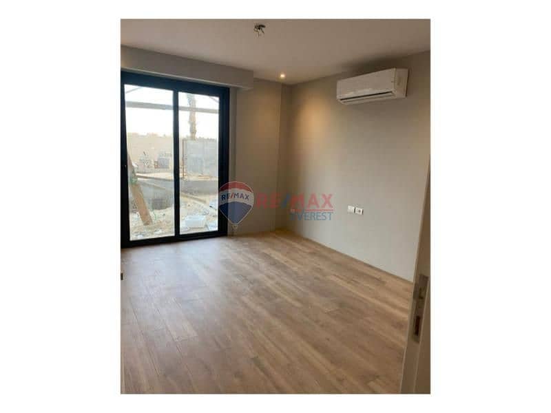 6 251fa553-65c3-4c99-aa91-8584418f7dc6. jpg