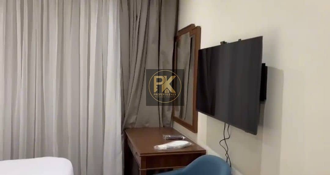 8 00fc29c8-4eb6-4c82-8241-44d598a7df22. jpg