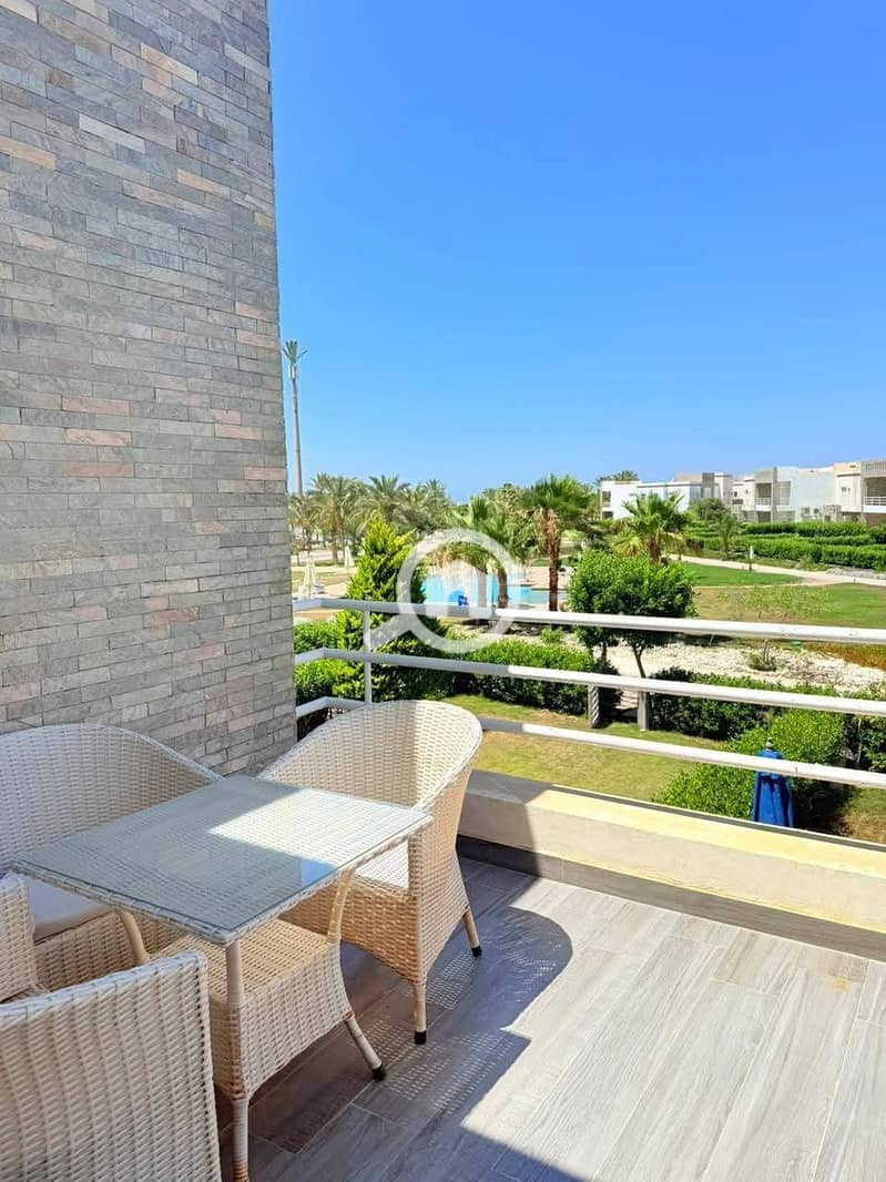 8 FB_IMG_1764016262800. jpg