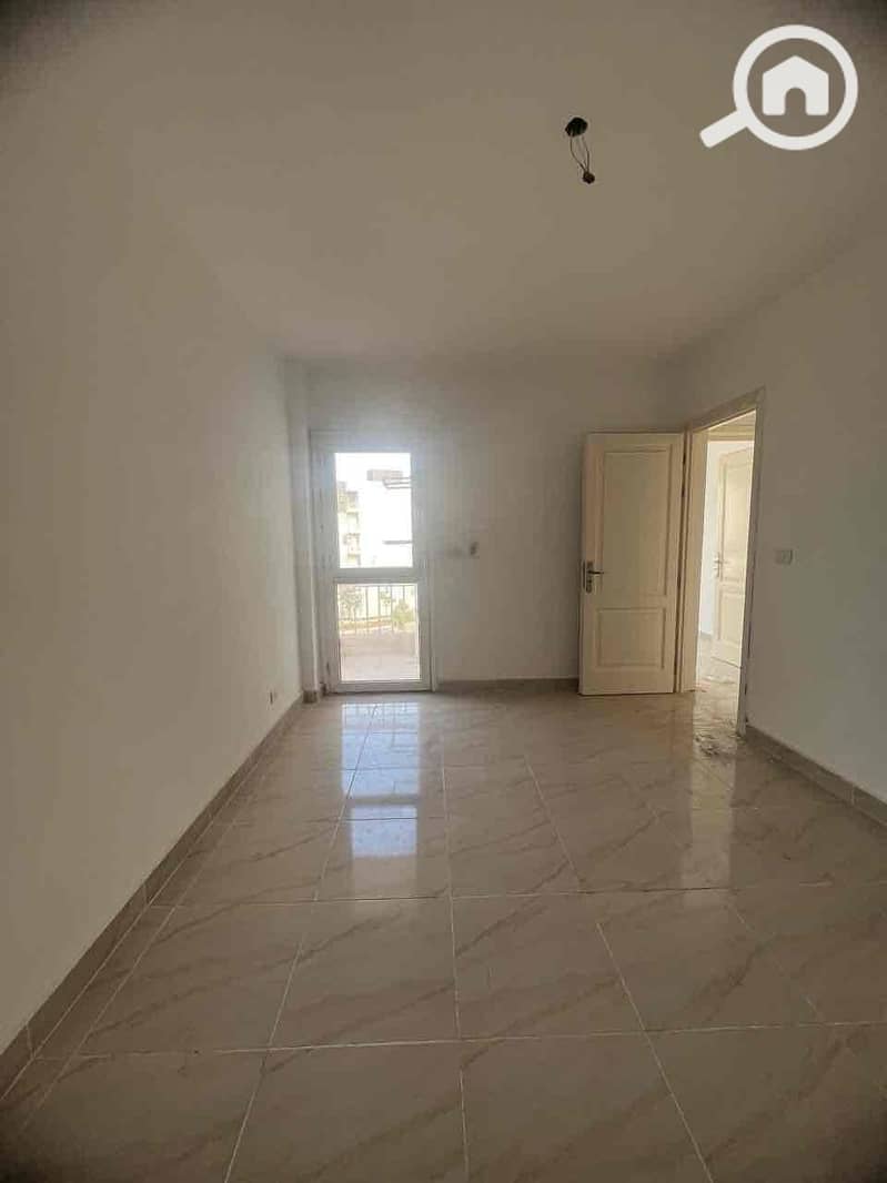 9 392dd748-2a4b-4f39-a706-aacd73c71fd1. jpg