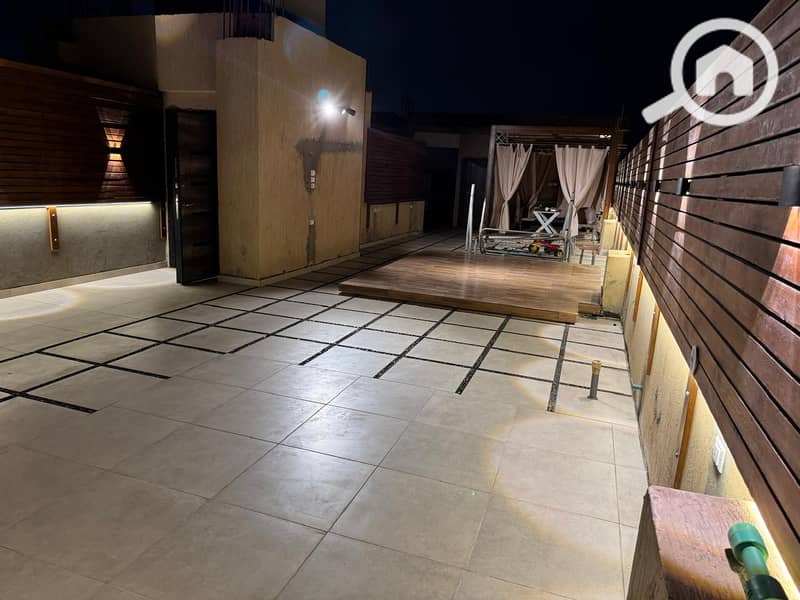 2 709ebaf5-37cf-4472-948d-80b5c47bdc75. jpg