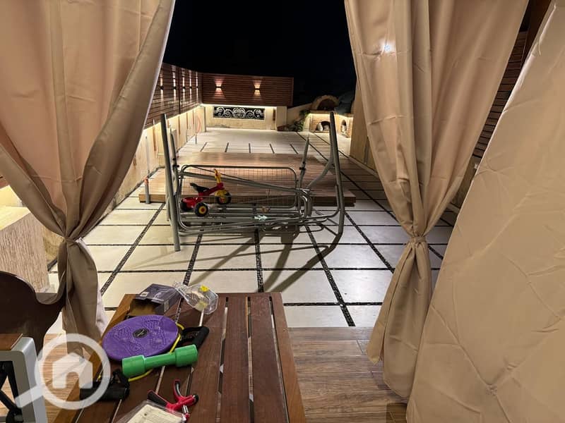 3 70e30a82-85c1-4a93-9f06-e08016b2734f. jpg