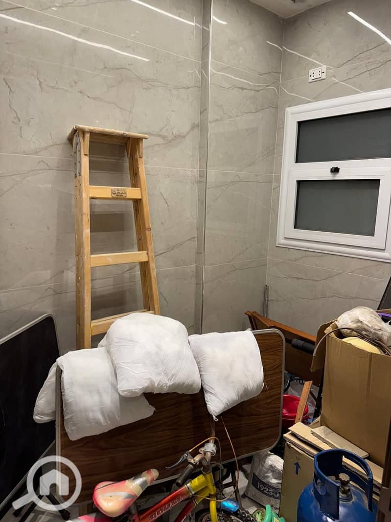 11 ef92e05b-b516-4ae6-97d8-cc52611359aa. jpg