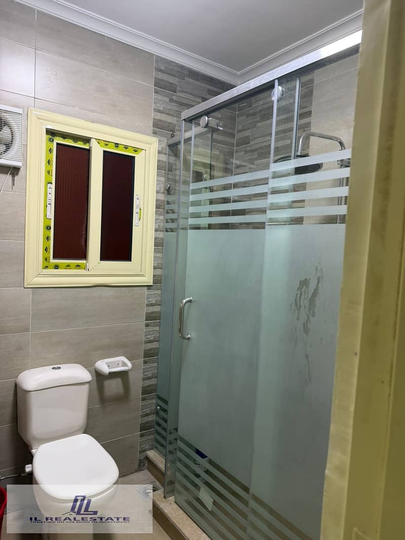 8 46828e1f-6d1d-45fd-bbaa-9badf8c733e2. jpg