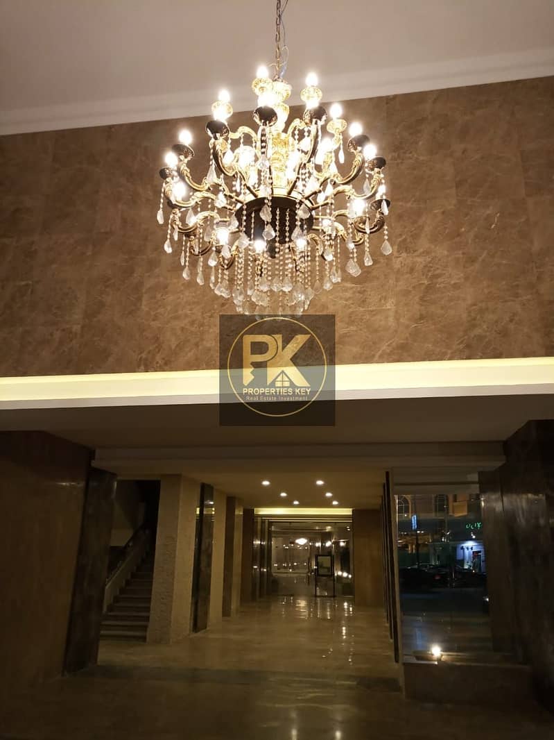 4 dbf75261-3ff7-431b-bb13-871084d57ea4. jpg