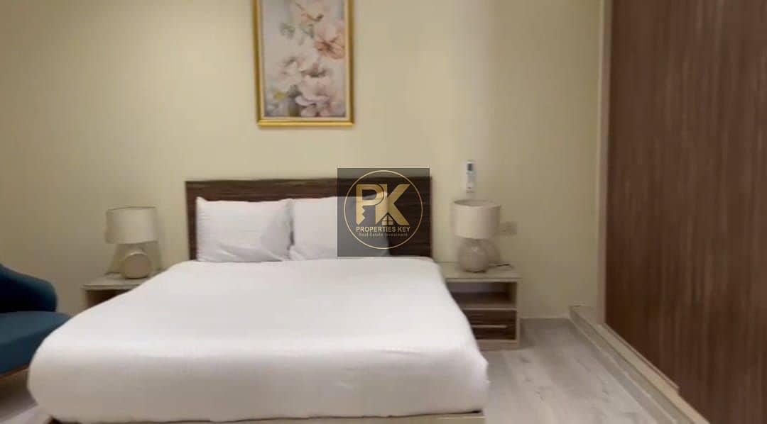 16 f824b41d-ee73-4fa7-bfbf-c8a4acebcd84. jpg