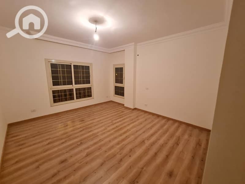 4 WhatsApp Image 2025-11-24 at 10.04. 16 PM (4). jpeg