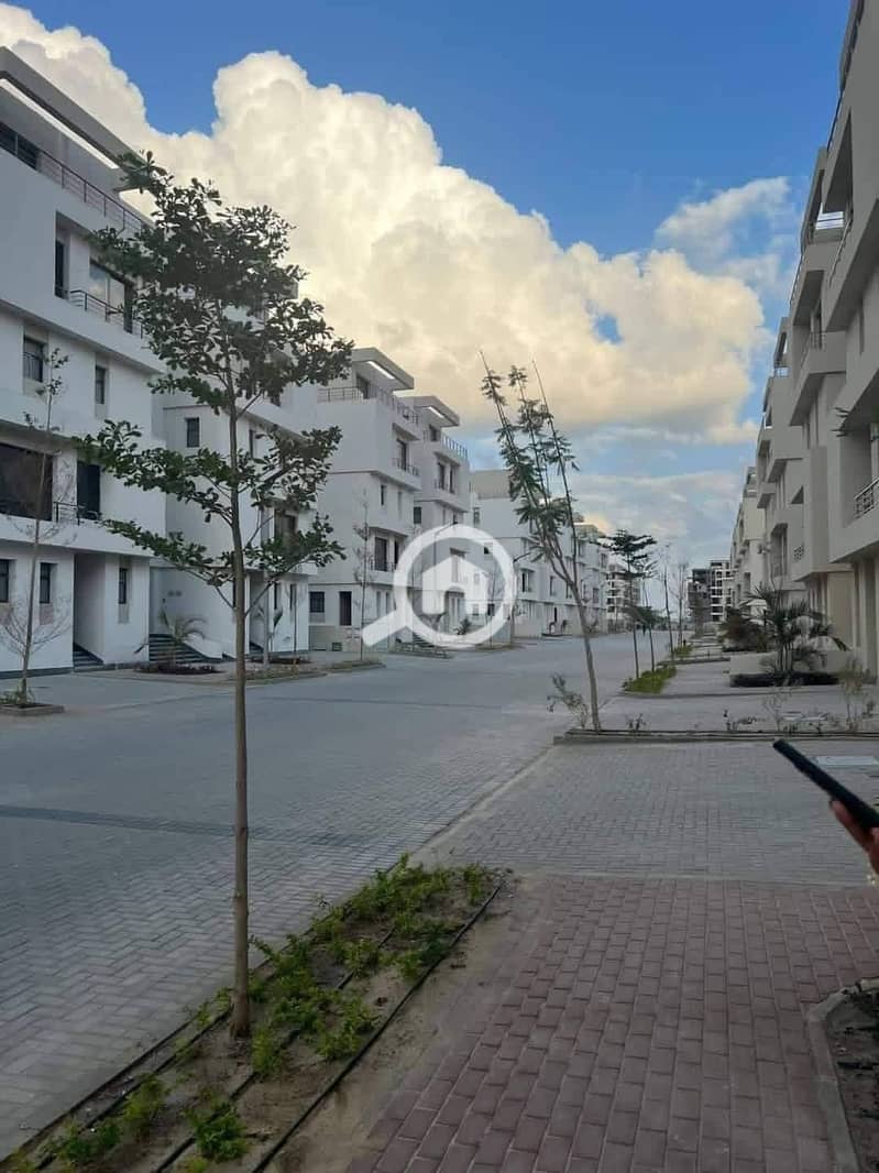 8 550341742_3165603053614104_5650448768044287884_n. jpg