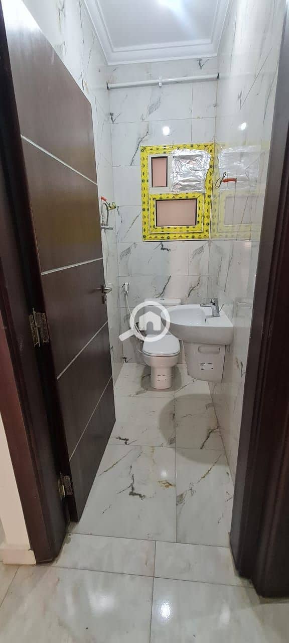 10 WhatsApp Image 2025-11-24 at 11.12. 23 PM. jpeg