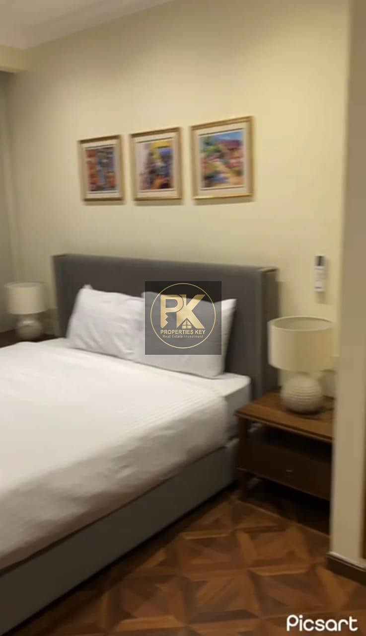 7 4f527b91-edd4-421f-a3b1-e9873dc404be. jpg