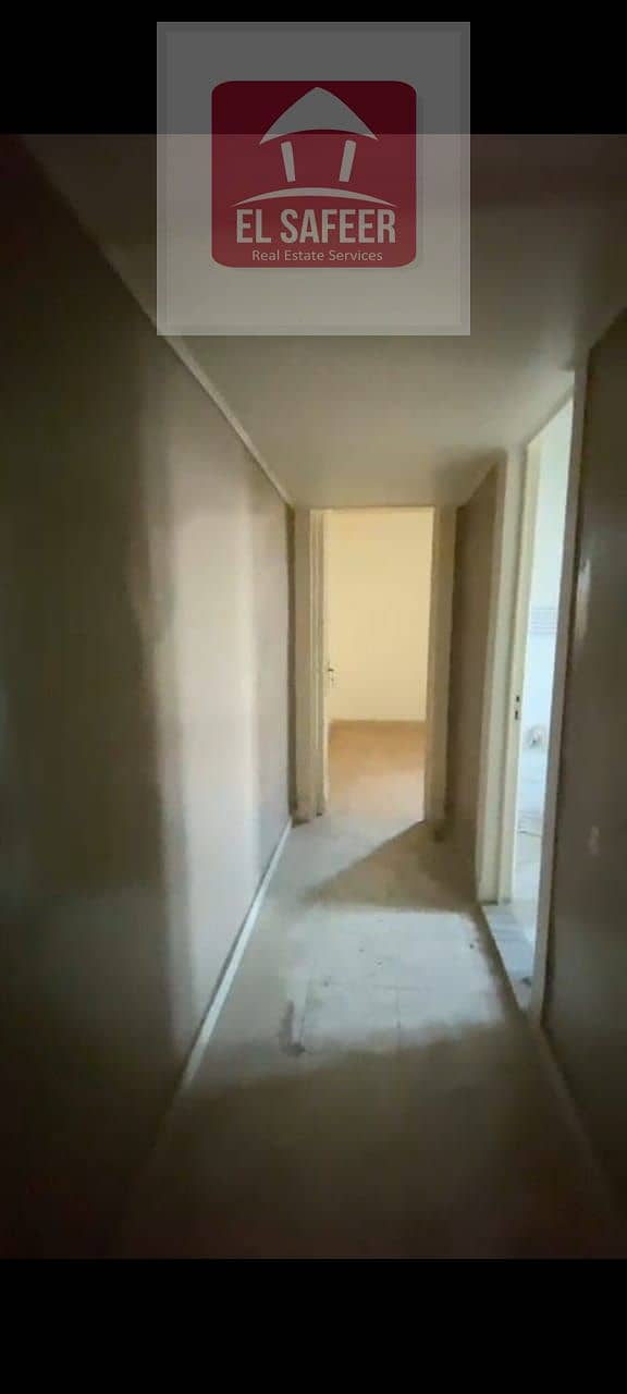 13 b5c3fc03-0004-43d5-8632-8d158c1388a3. jpg