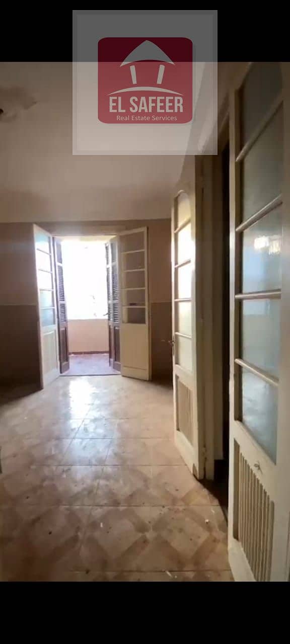 14 b82ccb32-f4e2-43e7-b8cc-8bdd82a16ff1. jpg