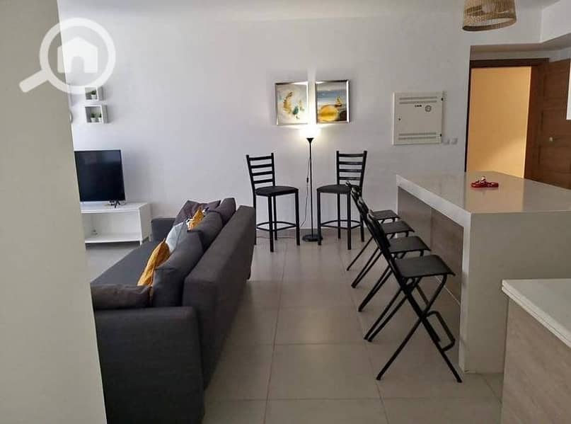 6 502906528_1379007543407389_2095269123461074698_n. jpg