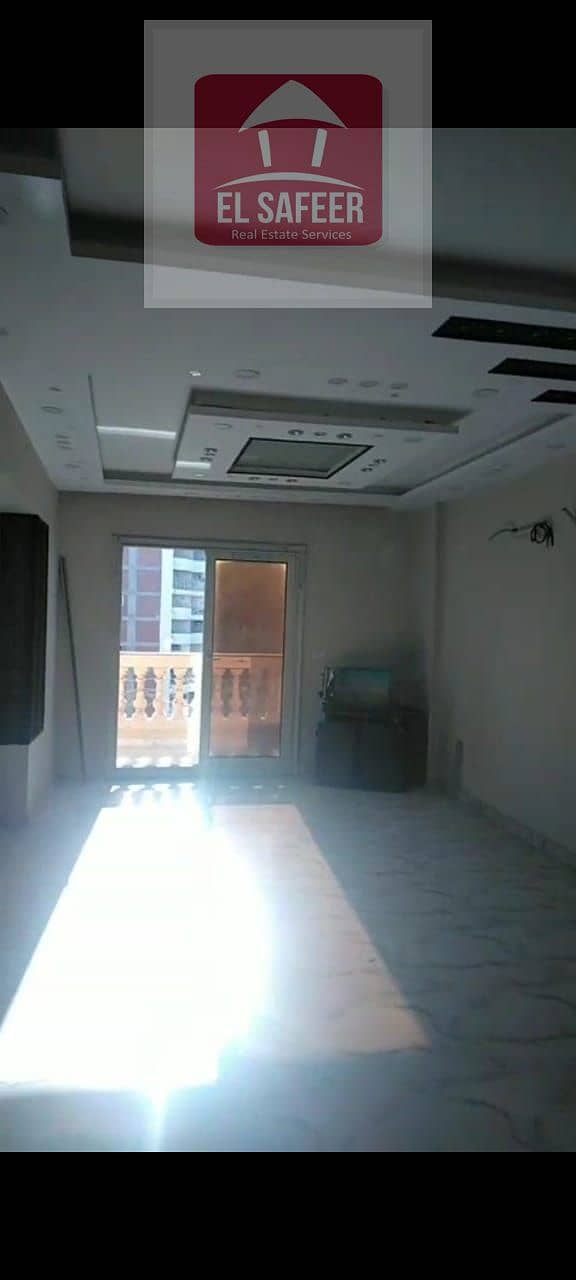 2 eaeb29c3-3b4c-42c6-afba-d6c1583f5d49. jpg