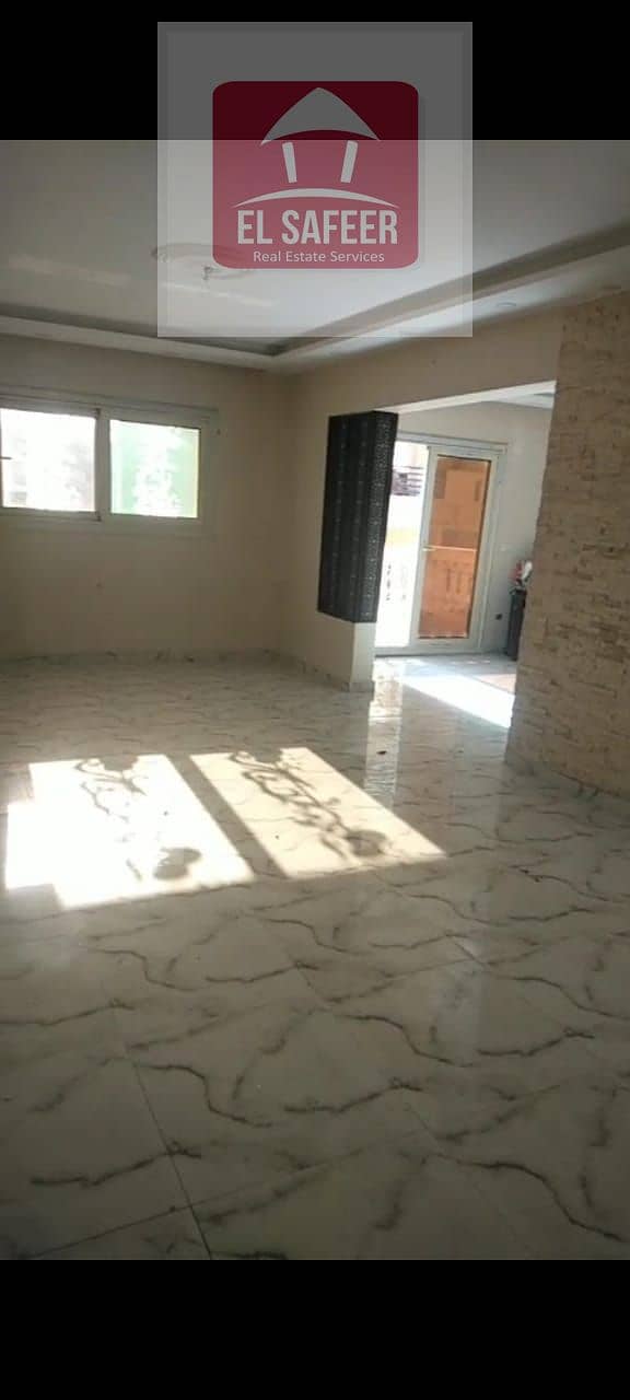 4 010aee68-0570-470f-a185-74c79900bdea. jpg