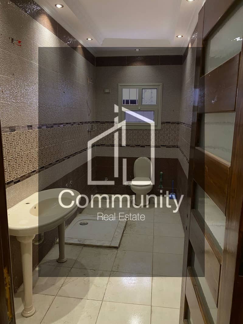 11 51838c5f-9394-458c-ad2b-3548d9f6c6d7. png