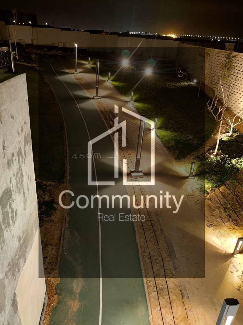 18 ca6cd272-839c-4e88-97e9-8f58bca1b2cd. jpeg