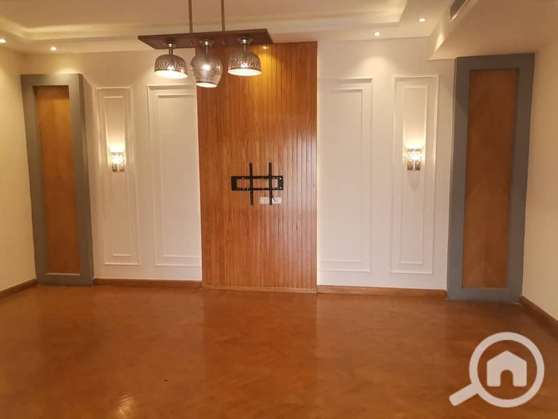 8 WhatsApp Image 2025-11-22 at 18.10. 00 (1). jpeg