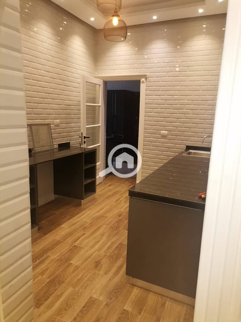 14 WhatsApp Image 2025-11-22 at 18.10. 04. jpeg