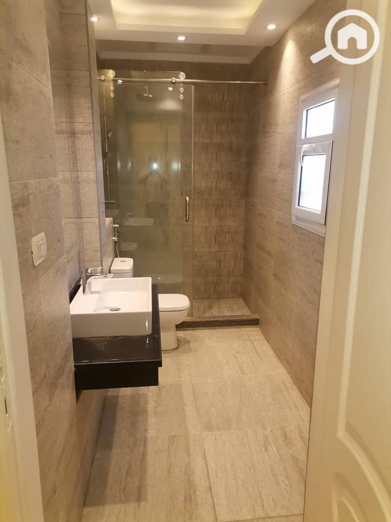 25 WhatsApp Image 2025-11-22 at 18.10. 17. jpeg